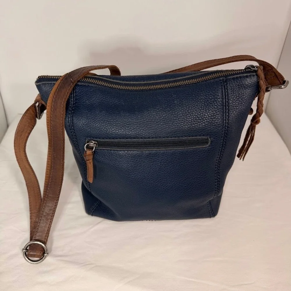 The Sak Ashland Crossbody Navy Hobo Shoulder Bag Leather Purse Distressed Worn